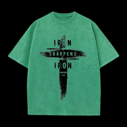 Iron Sharpens Iron Proverbs27：17 Washed T-Shirt
