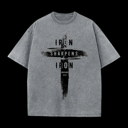 Iron Sharpens Iron Proverbs27：17 Washed T-Shirt