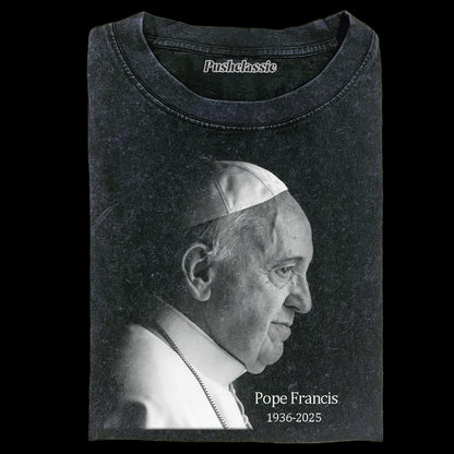 THE POPE FRANCIS WASHED T-SHIRT